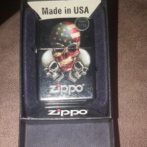 Skull Design Lighter - Black